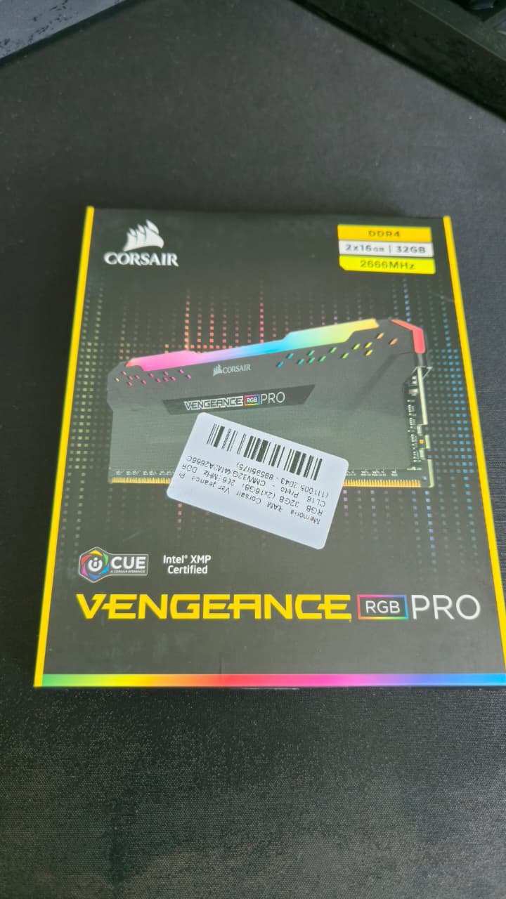 Memória Vengeance RGB PRO 32 GB DDR4 | KaBuM!