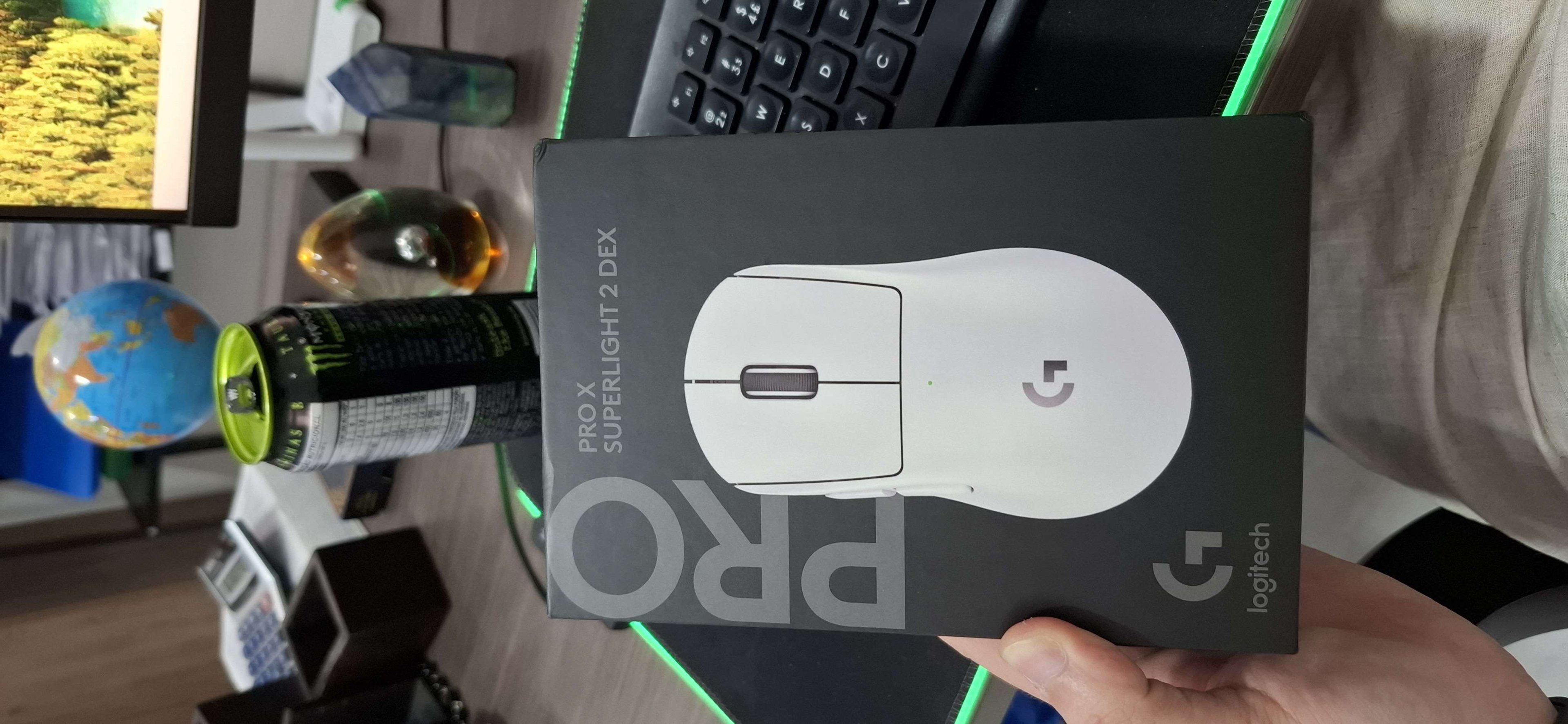Mouse Logitech G Pro X Superlight 2 DEX | KaBuM!