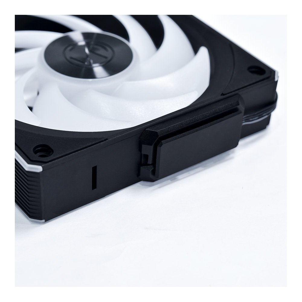 Imagem 7 de 14 do produto Ventoinha Lian Li Uni Fan CL Wireless, 120mm, ARGB, 2000 RPM, FDB, Preto - 12CL1W1B