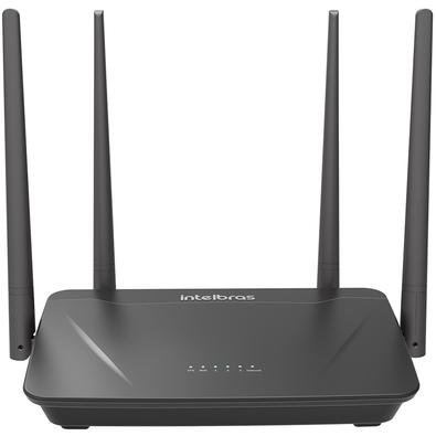 O roteador Wi-Fi ACtion RF 1200 trabalha com a tecnologia AC, ou seja, atua nas frequências 2,4 e 5 GHz, garantindo uma conexão mais veloz e estável.