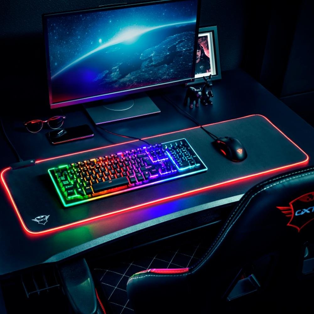 Imagem 8 de 8 do produto Mousepad Gamer GXTrust GXT 764 Glide-Flex, RGB, Control, Estendido (930x300mm) - 23395