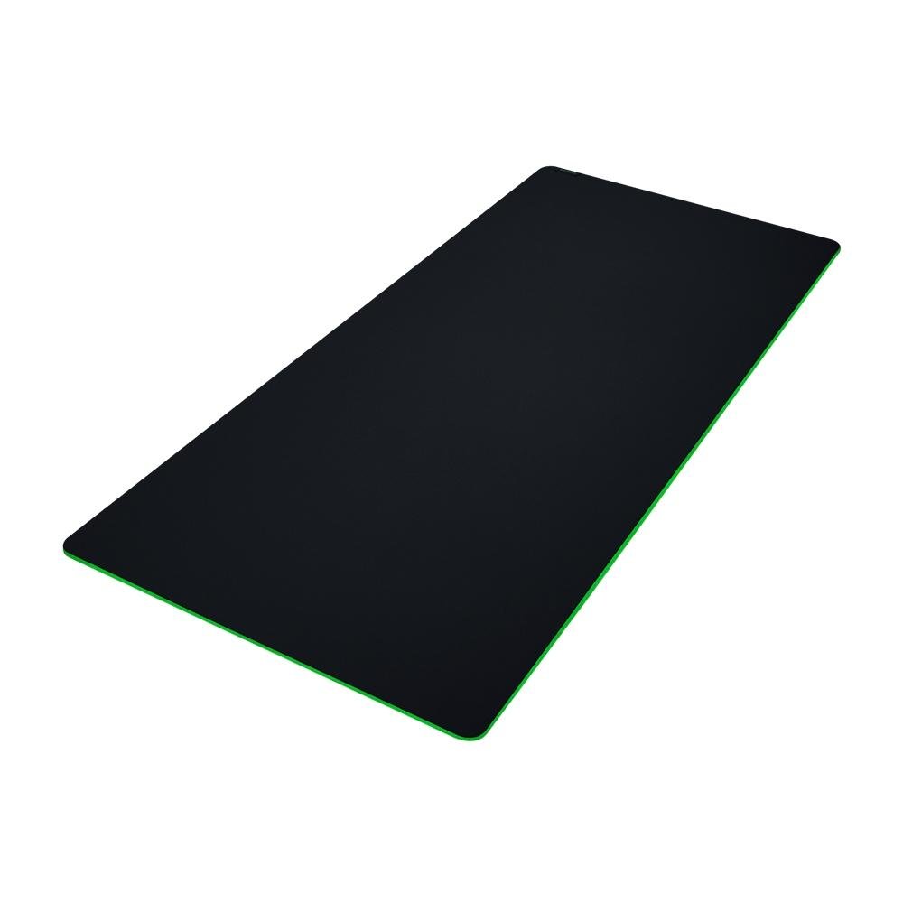 Imagem 2 de 4 do produto Mousepad Gamer Razer Gigantus V2, Control/Speed, 3XL (1200x550mm) - RZ02-03330500-R3U1