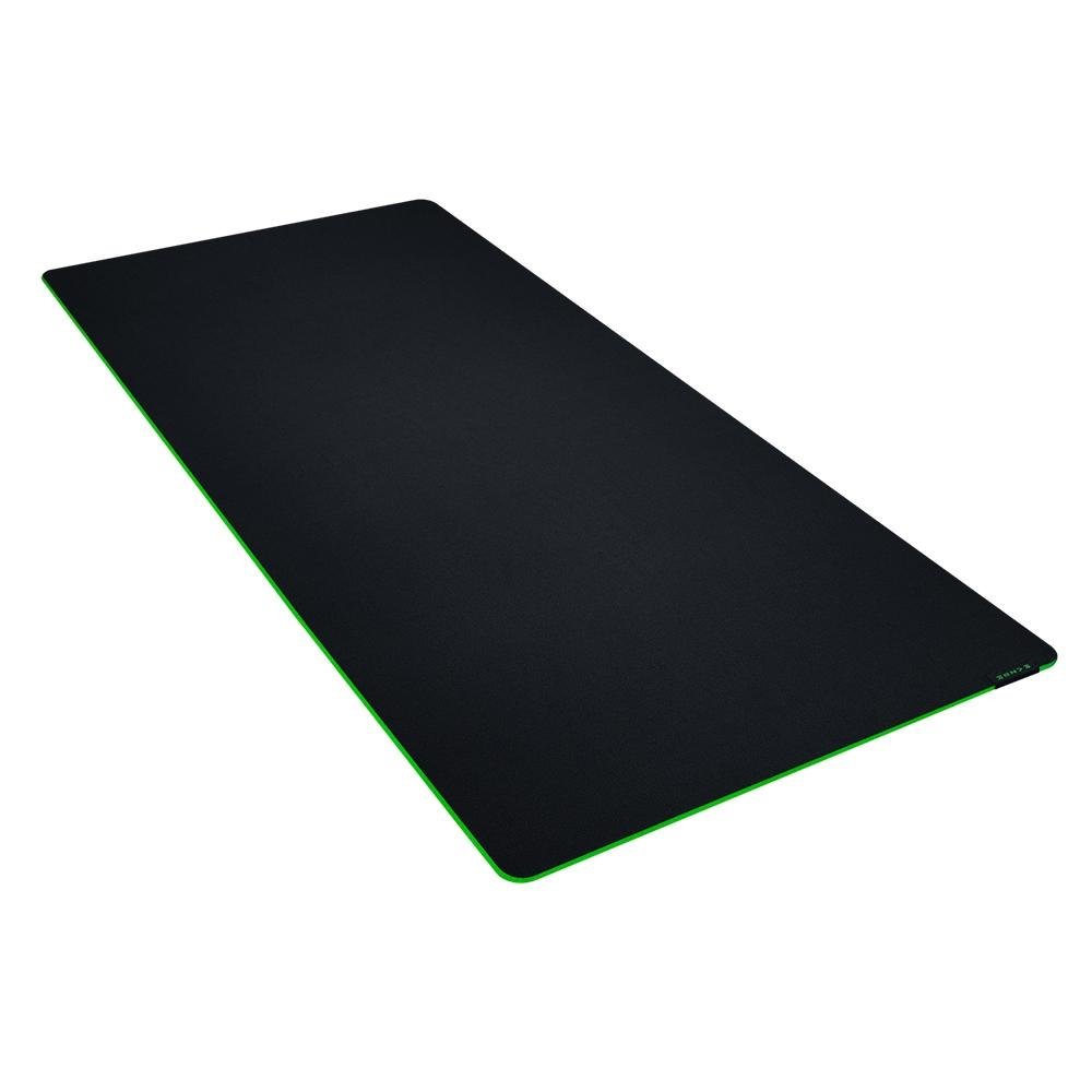 Imagem 3 de 4 do produto Mousepad Gamer Razer Gigantus V2, Control/Speed, 3XL (1200x550mm) - RZ02-03330500-R3U1