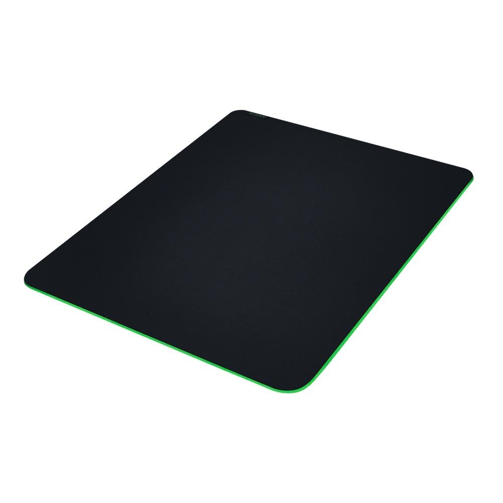 Imagem 3 de 5 do produto Mousepad Gamer Razer Gigantus V2, Control/Speed, Grande (450x400mm) - RZ02-03330300-R3U1