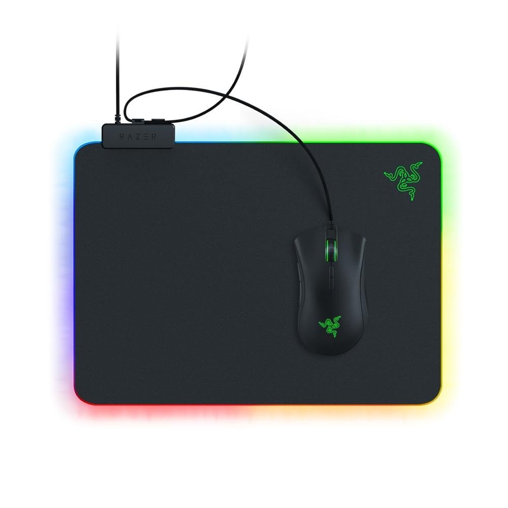 Mousepad Gamer Razer Firefly V2, Chroma, Control/Speed, Médio