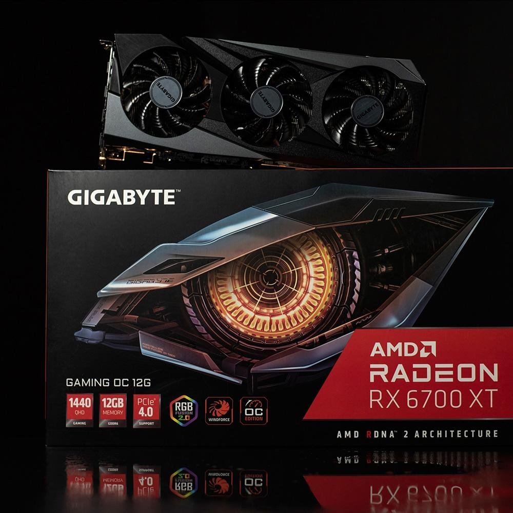 Imagem 9 de 11 do produto Placa de Vídeo RX 6700 XT GAMING OC 12G Gigabyte Radeon, 12GB GDDR6, RGB Fusion e WindForce, AMD RDNA 2 - GV-R67XTGAMING OC-12GD