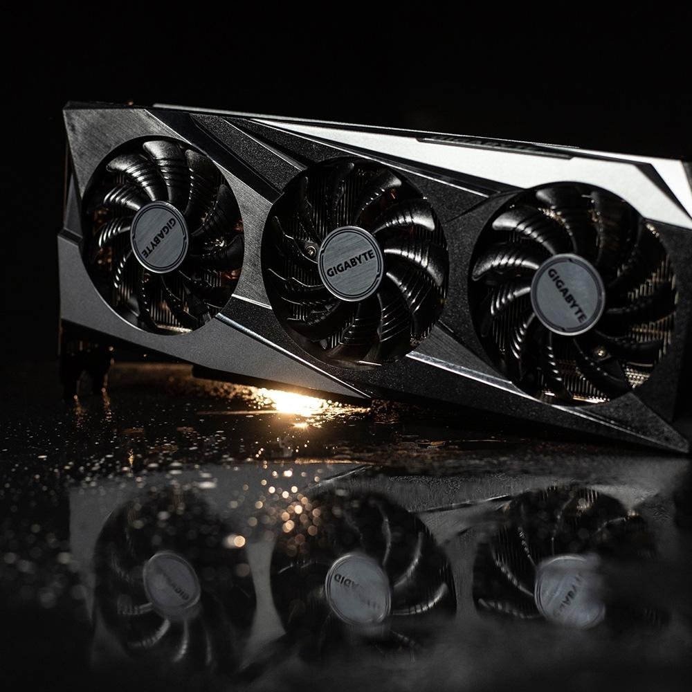 Imagem 10 de 11 do produto Placa de Vídeo RX 6700 XT GAMING OC 12G Gigabyte Radeon, 12GB GDDR6, RGB Fusion e WindForce, AMD RDNA 2 - GV-R67XTGAMING OC-12GD