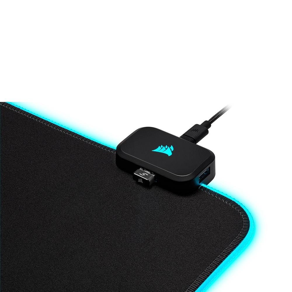 Imagem 6 de 10 do produto Mousepad Gamer Corsair MM700, RGB, Extra Grande (930x400mm), Preto - CH-9417070-WW