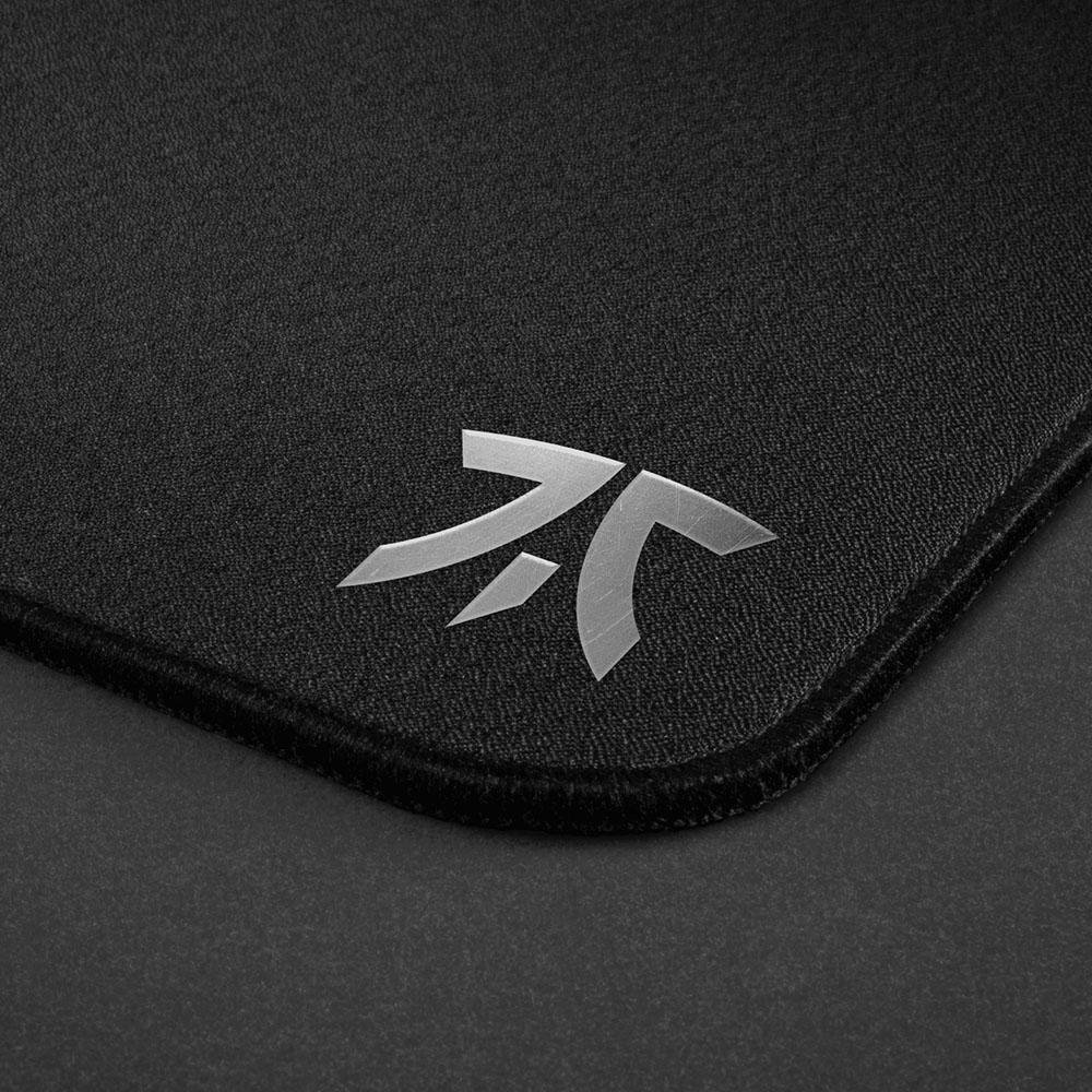 Imagem 4 de 4 do produto Mousepad Gamer Fnatic Dash L, Baixa Fricção, Grande (487x372mm, Preto) - C-MP0004