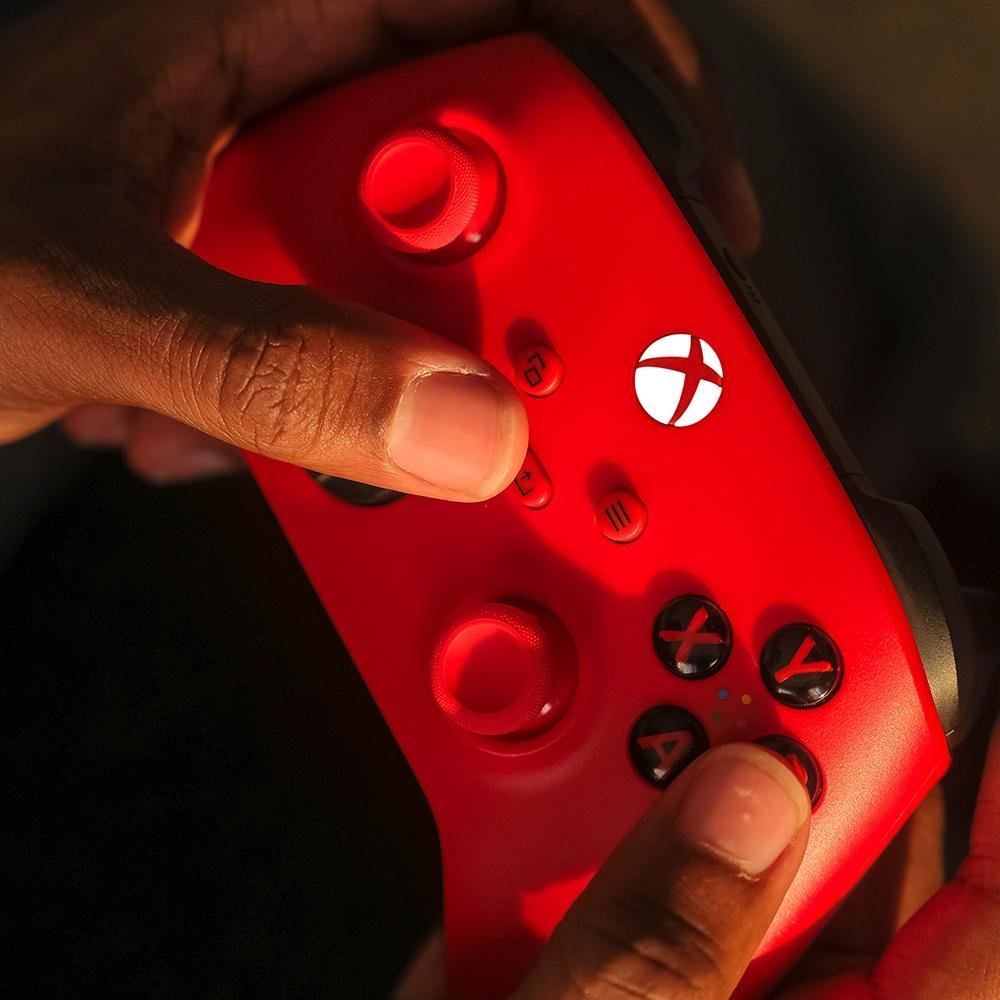 Imagem 10 de 15 do produto Controle Sem Fio Xbox Pulse Red - QAU-00066