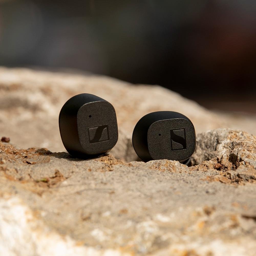 Fone de Ouvido Sem Fio TWS Sennheiser CX True Wireless, Bluetooth 5.2, Cancelamento de Ruído Passivo, Preto - 508973 Fone de Ouvido Sem Fio TWS Sennheiser CX True Wireless, Bluetooth 5.2, Cancelamento de Ruído Passivo, Preto - 508973