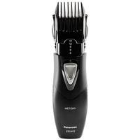 Aparador de Pelos Elétrico Portátil Panasonic, Pilhas AAA, PretoO aparador elétrico Panasonic ER2403 apara barba e bigode de maneira prática e com pre