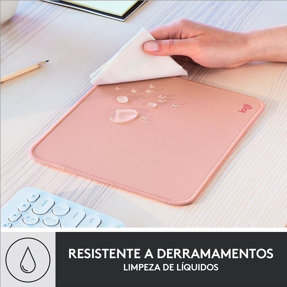 Mousepad Studio Series Logitech Portátil, 200x300mm, Antiderrapante, Resistente a Derramamentos, Rosa - 956-000037 Mousepad Studio Series Logitech Portátil, 200x300mm, Antiderrapante, Resistente a Derramamentos, Rosa - 956-000037