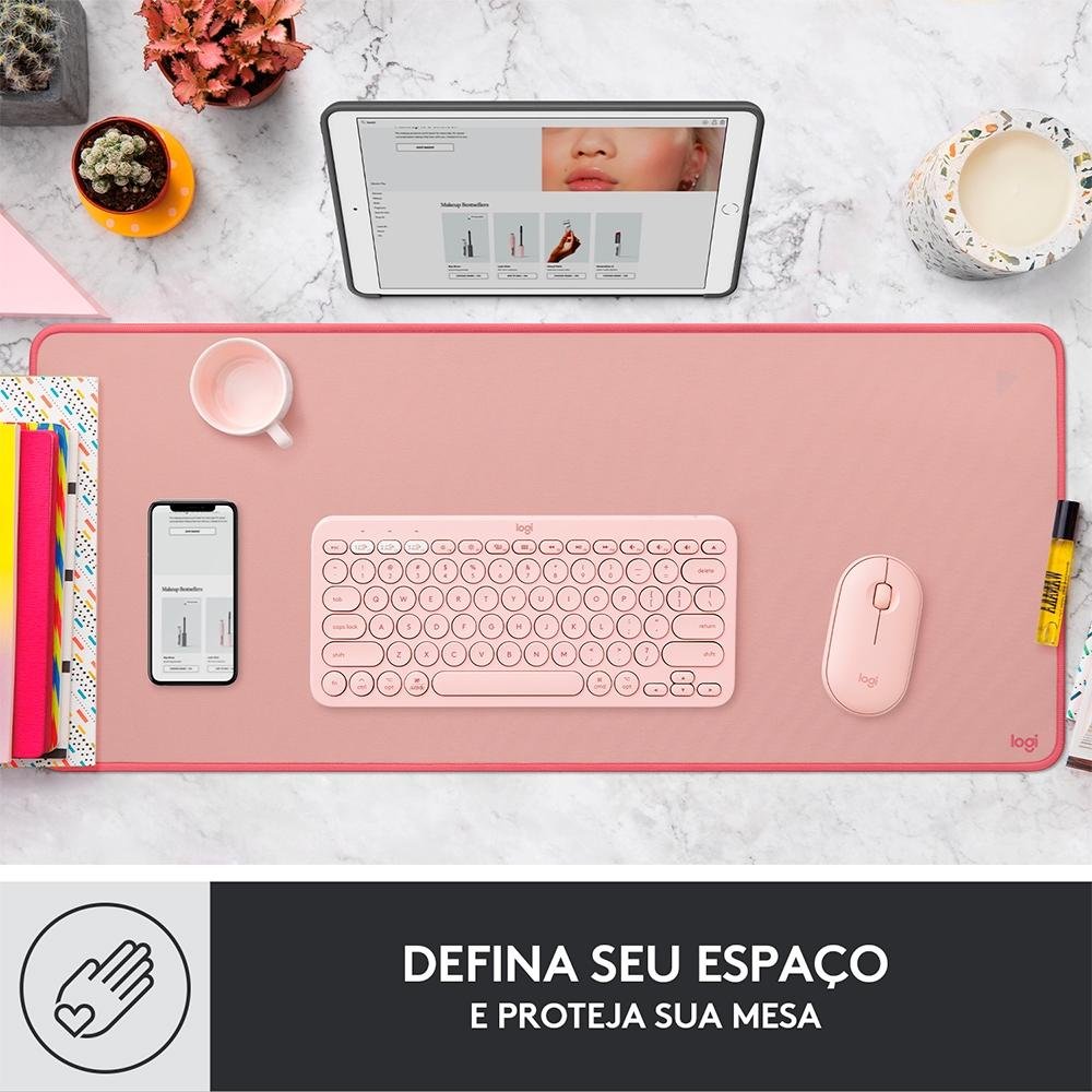 Imagem 2 de 8 do produto Mousepad Desk Mat Logitech Studio Series, Grande 300x700mm, Antiderrapante, Design Resistente a Respingos, Rosa - 956-000048