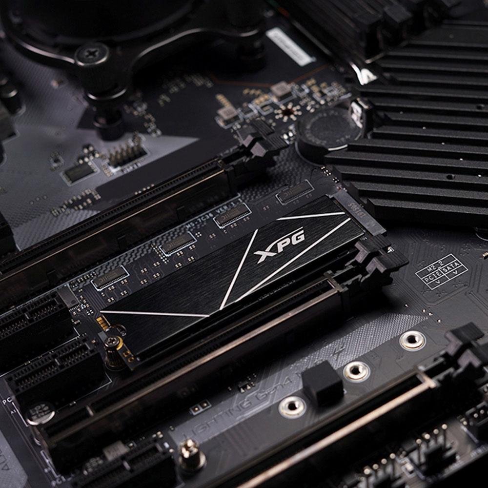 Imagem 9 de 9 do produto SSD XPG S70 Blade, 512GB, M.2 NVMe, PCIe Gen4x4, Leitura: 7200MB/s e Gravação: 2600MB/s, Preto - AGAMMIXS70B-512G-CS