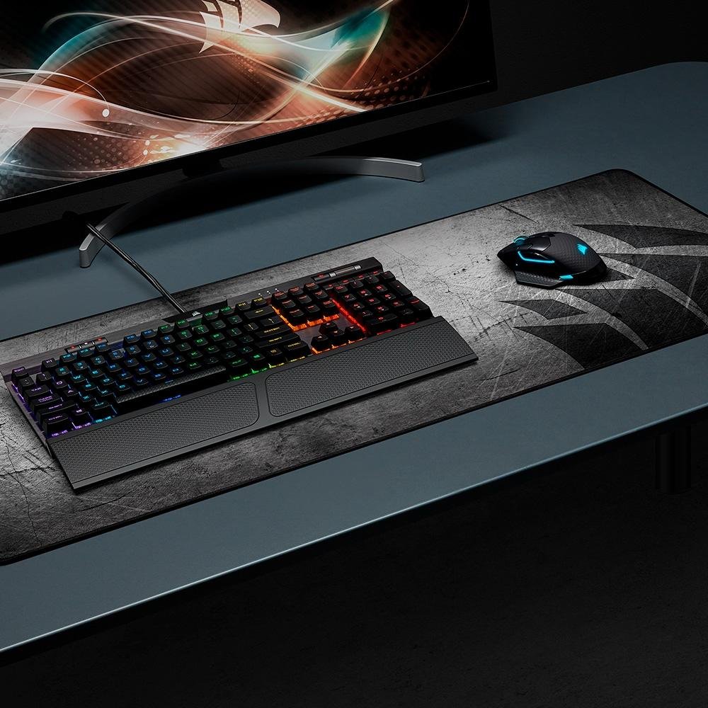 Mousepad Gamer Corsair MM350 PRO XL Estendido, (930x400mm), Resistente a Respingos, Preto - CH-9413771-WW