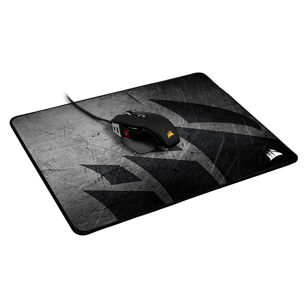 Imagem 5 de 12 do produto Mousepad Gamer Corsair MM300 PRO, Médio (360x300mm), Resistente a Respingos  - CH-9413631-WW