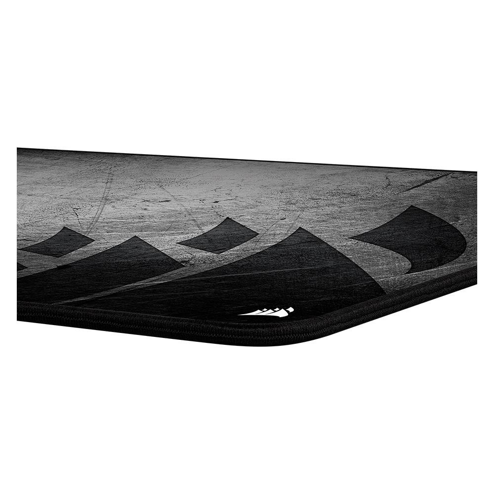 Imagem 7 de 12 do produto Mousepad Gamer Corsair MM300 PRO, Médio (360x300mm), Resistente a Respingos  - CH-9413631-WW