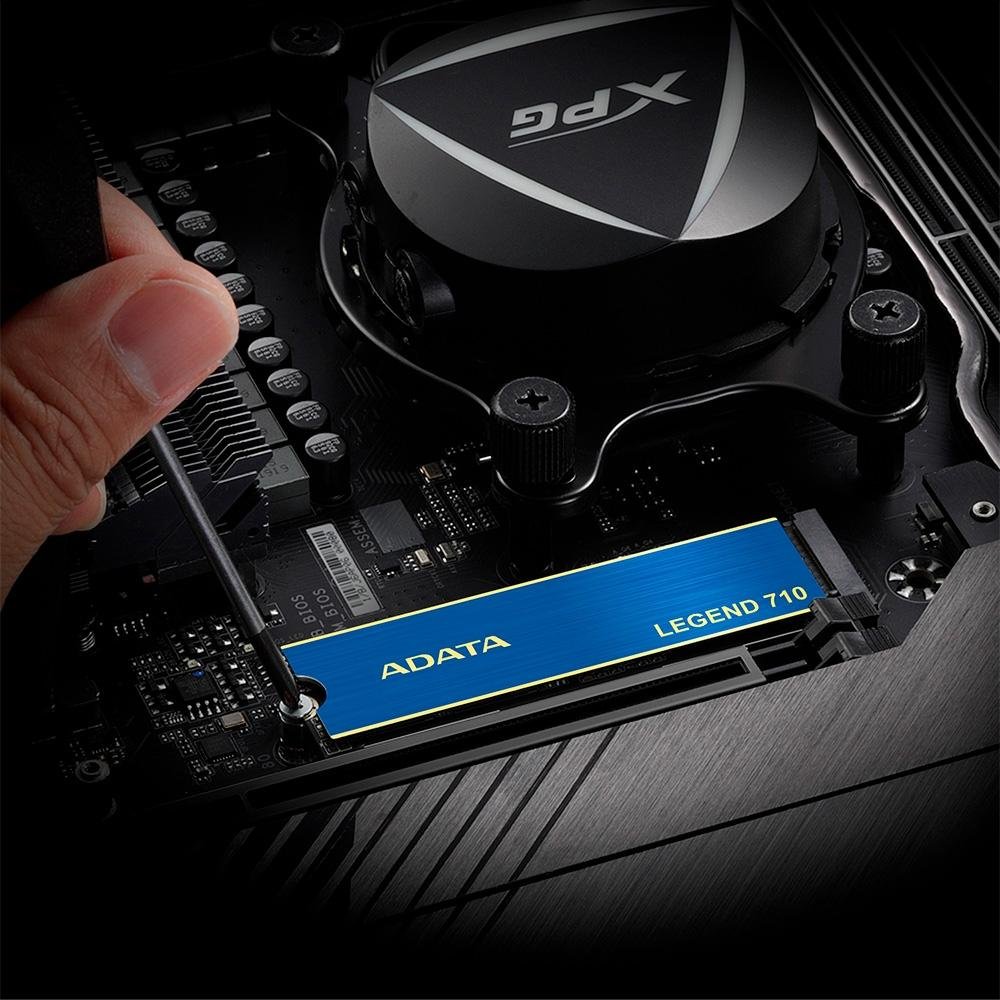 Imagem 8 de 8 do produto SSD Adata Legend 710, 512GB, M.2 2280, PCIe 3.0 x4, NVMe, Leitura: 2400 MB/s, Gravação: 1800 MB/s, Azul - ALEG-710-512GCS