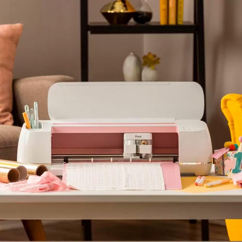 Imagem 2 de 2 do produto Plotter de Corte Cricut Maker + Curso Online, Sem Fio, Bluetooth, Bivolt, Rose