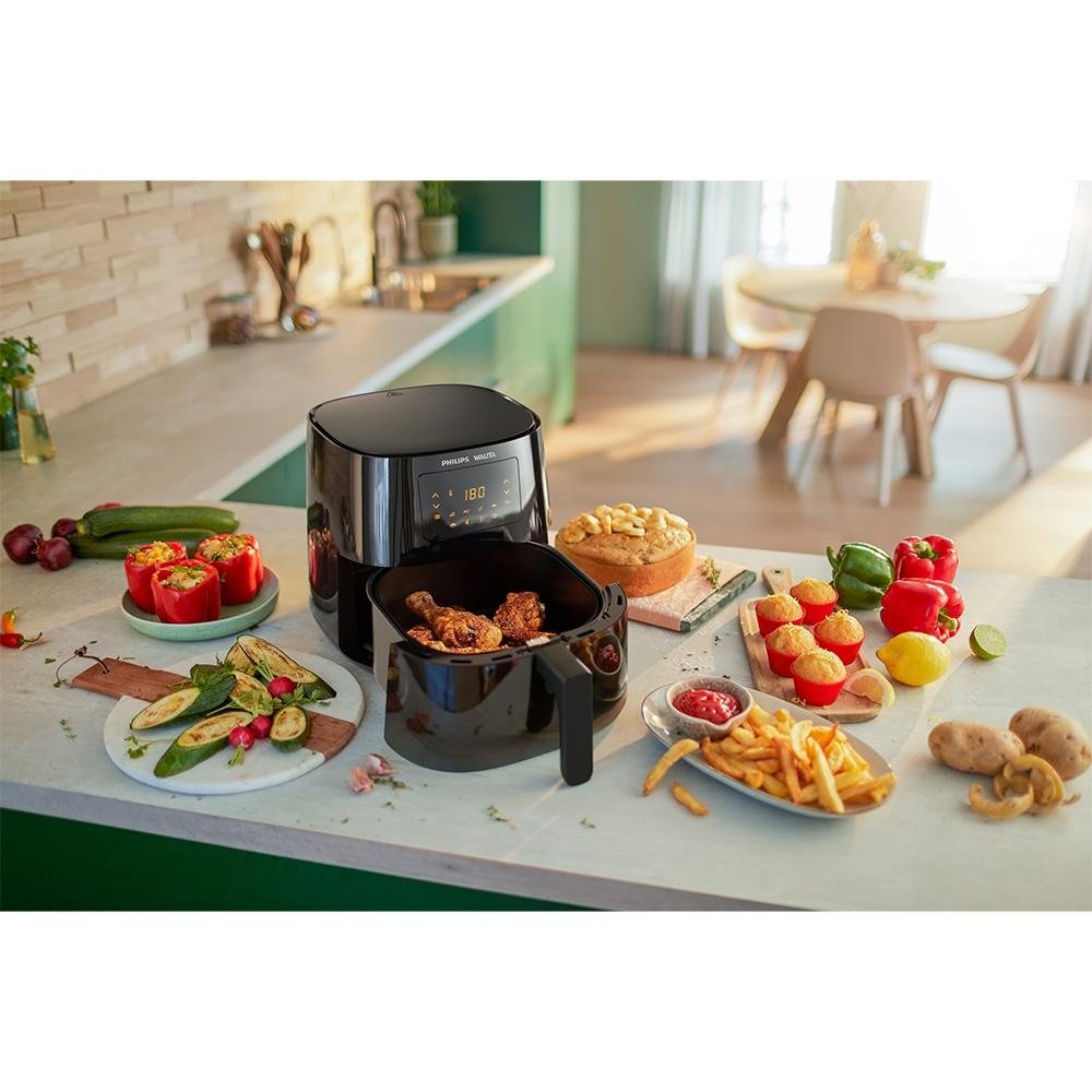 Imagem 8 de 23 do produto Fritadeira Air Fryer Sem Óleo Philips Walita Essential XL Digital, 6.2L, 2000W,  127V, Preto - RI9270/90