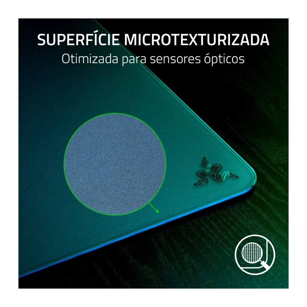 Imagem 4 de 5 do produto Mousepad Gamer Razer Atlas, Vidro Temperado, Superfície Ultralisa, Base Antiderrapante, 450x400, Preto - RZ02-04890100