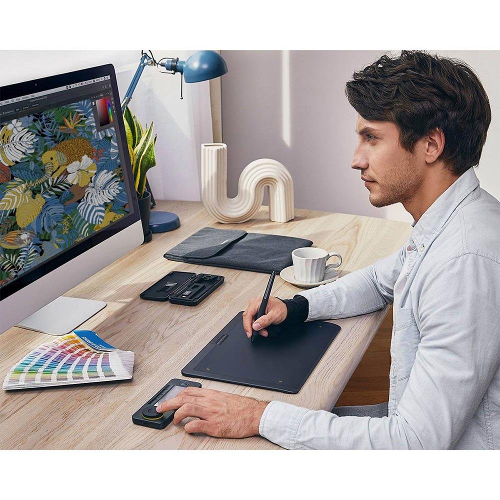 Mesa Digitalizadora Xencelabs Bundle Pen Tablet Medio, Com Caneta, Tela 3, Preto - BPH1212W-K02-A - view 7