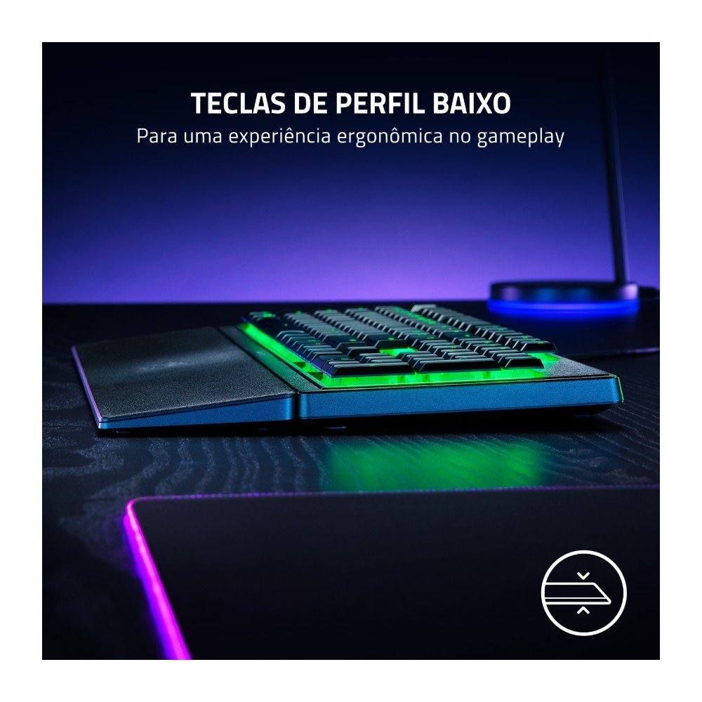 Imagem 2 de 5 do produto Teclado Gamer Razer Ornata Expert, Retroiluminação RGB, Mecha-Membrane, Preto - RZ03-04470200