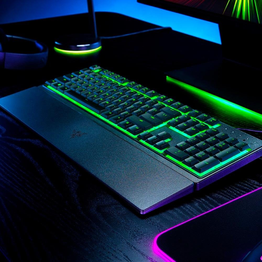 Teclado Gamer Razer Ornata V3 X, Chroma RGB, US, Preto - RZ0304470200R3U - view 2