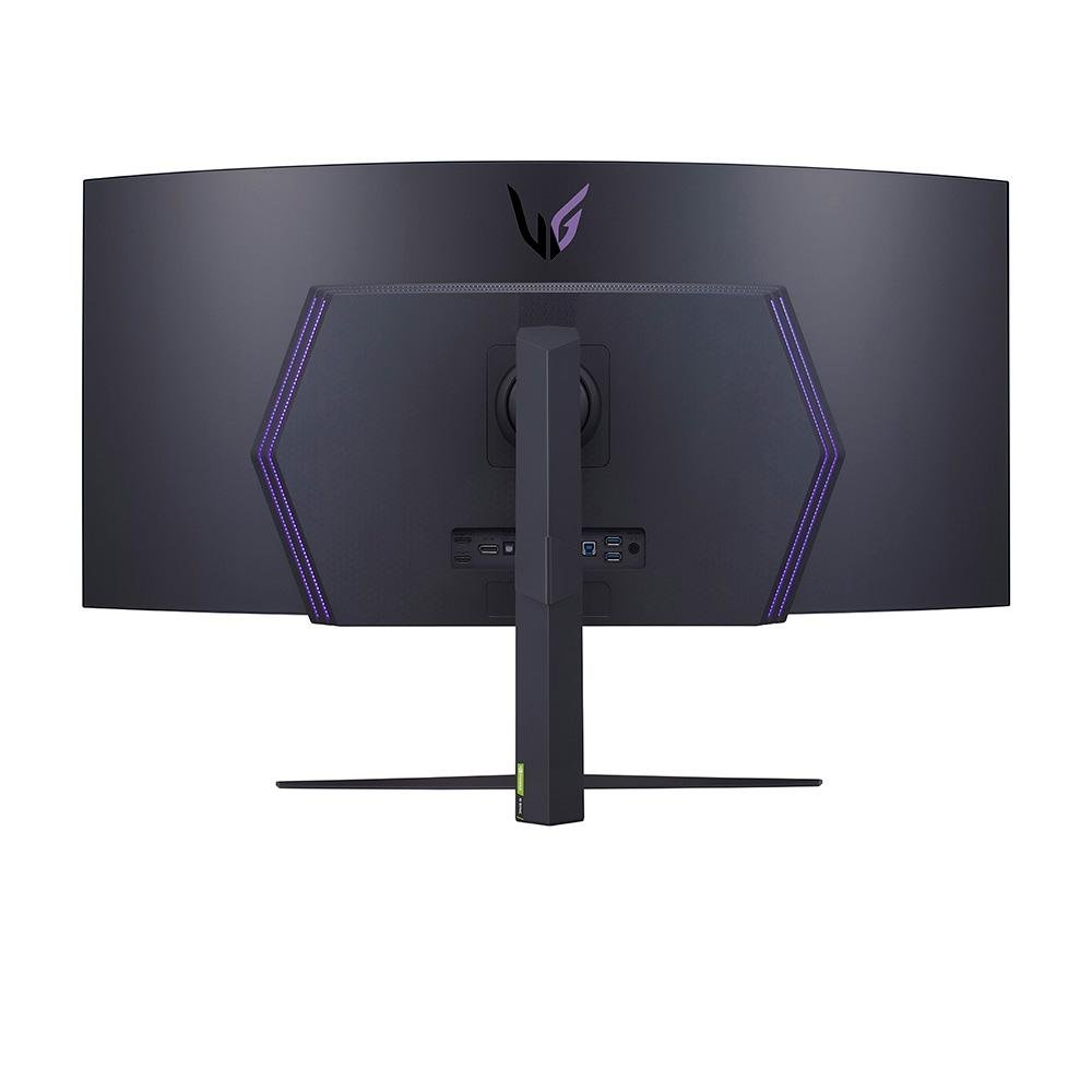 Imagem 5 de 10 do produto Monitor Curvo Gamer LG UltraGear 45", 240Hz, WQHD, 0.03ms, DisplayPort e HDMI, AMD, FreeSync Premium, NVIDIA G-SYNC, HDR10 - 45GR95QE-B