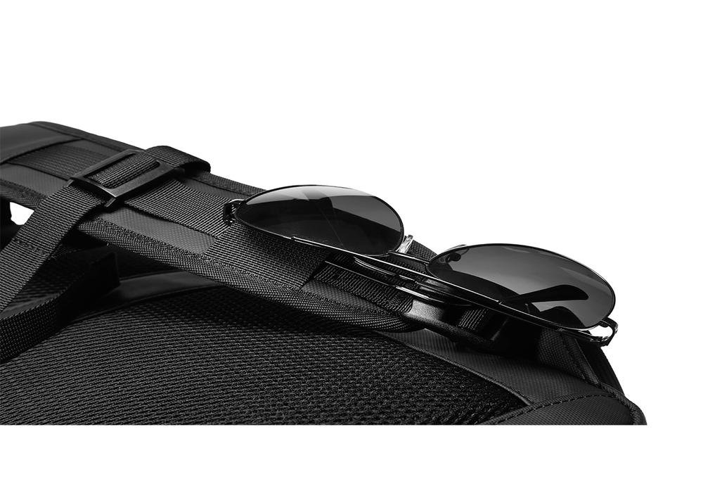 Imagem 13 de 15 do produto Mochila Gamer Rise Mode para Notebook até 15.6", Expansível, Style 02 Backpack, Preto - RM-BP-ST-02-B