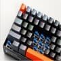 Teclado Mecânico Gamer Machenike K500A-B84, RGB, Switch HUANO BROWN, 75% TKL, Hot-Swappable, Cinza Escuro e Laranja - K500A-B84 LG HRD EN