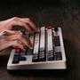 Teclado Mecânico 8BitDo N Edition, Bluetooth, 2.4G, USB-C - 85HA02