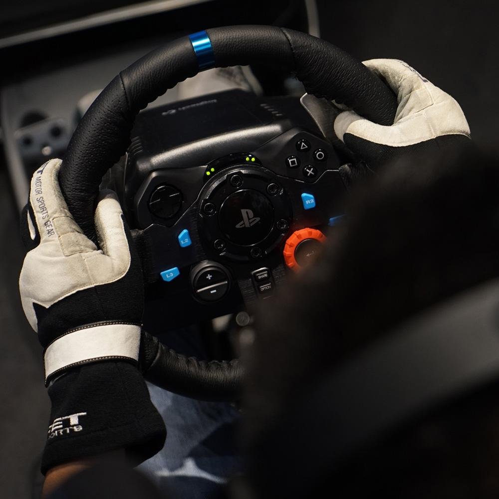 Volante Logitech G29 Driving Force | KaBuM!