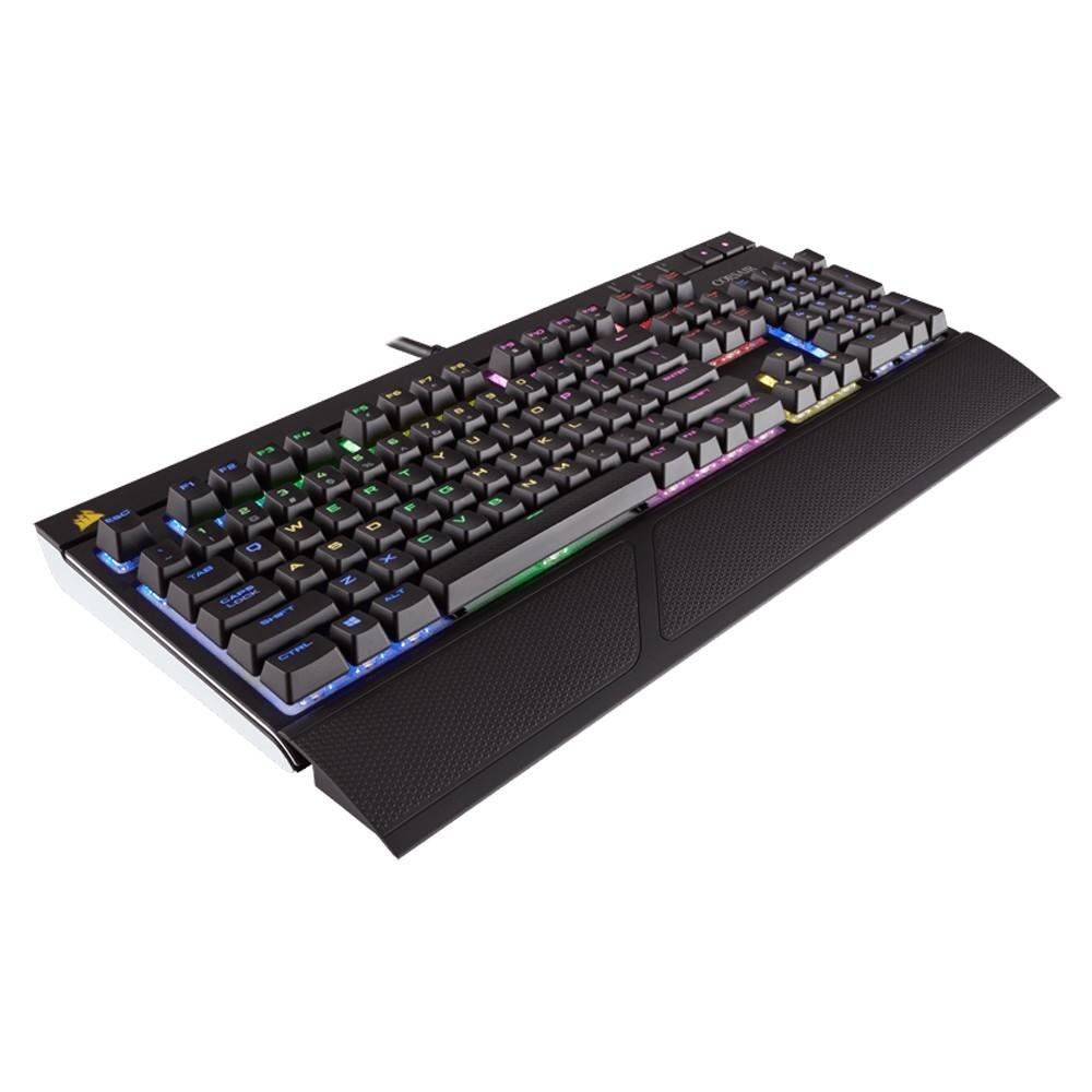 Teclado Mecânico Gamer Corsair Strafe, RGB, Switch Cherry MX Silent, ABNT2 - CH-9000121-BR Teclado Mecânico Gamer Corsair Strafe, RGB, Switch Cherry MX Silent, ABNT2 - CH-9000121-BR