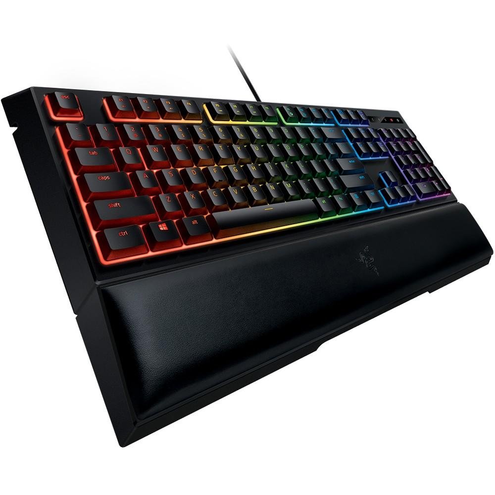 Imagem 2 de 9 do produto Teclado Gamer Razer Ornata, Chroma, Razer Hybrid Mecha-Membrane Switch, US - RZ03-02040200-R3U1