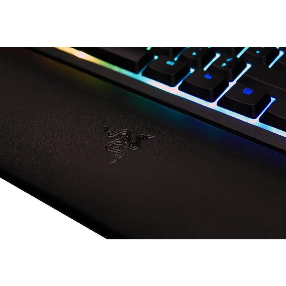 Imagem 8 de 9 do produto Teclado Gamer Razer Ornata, Chroma, Razer Hybrid Mecha-Membrane Switch, US - RZ03-02040200-R3U1