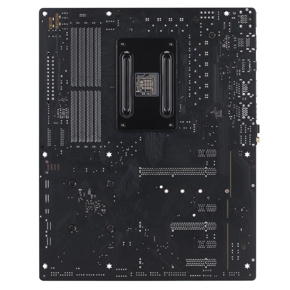 Imagem 2 de 6 do produto Placa-Mãe GIGABYTE p/ AMD AM4 ATX AORUS GA-AX370-GAMING 5 DDR4
