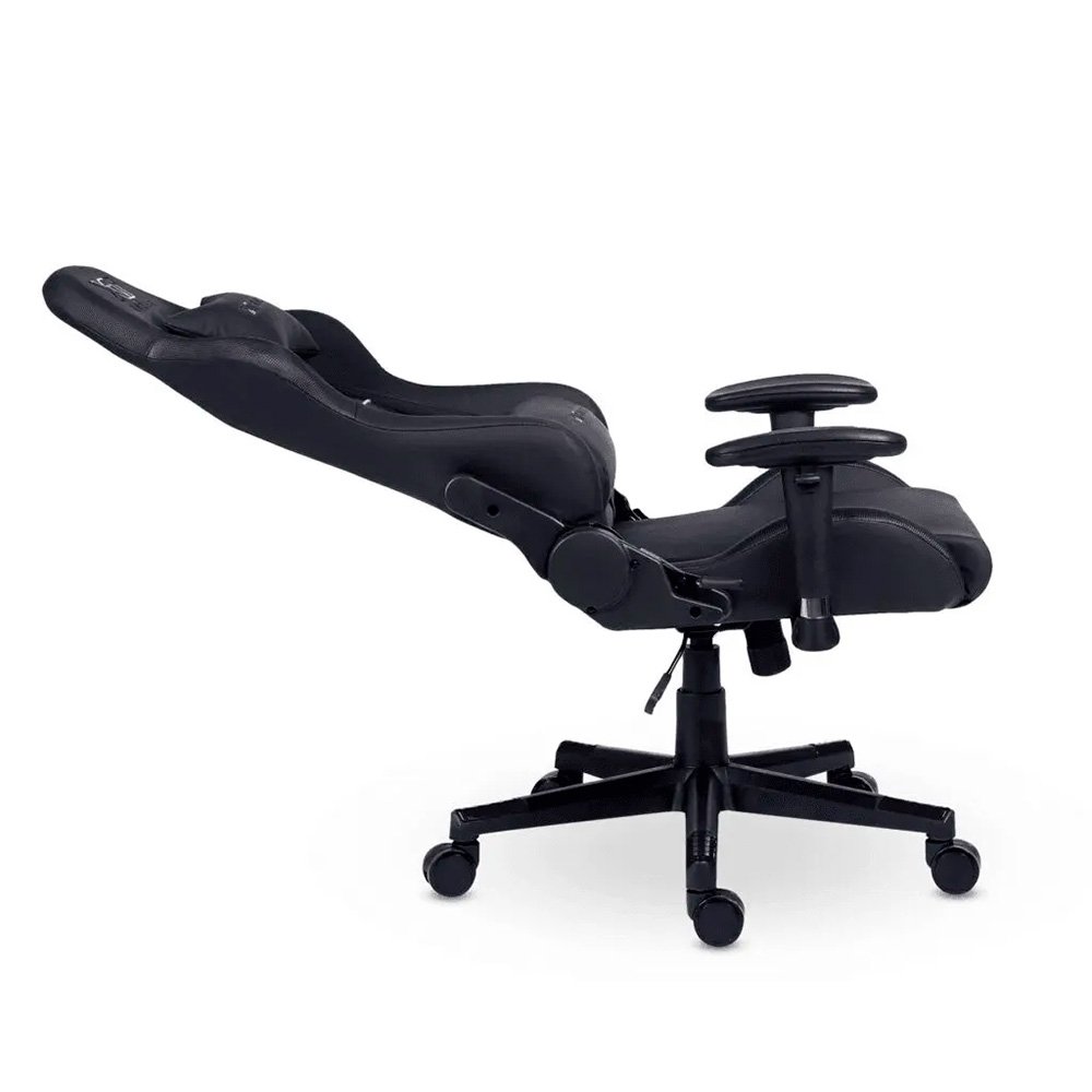 Imagem 7 de 15 do produto Cadeira Gamer XT Racer Attack, Até 120Kg, Reclinável, Com Almofadas, Cilindro de Gás Classe 4, Couro PU, Preta e Prata - XTR-055