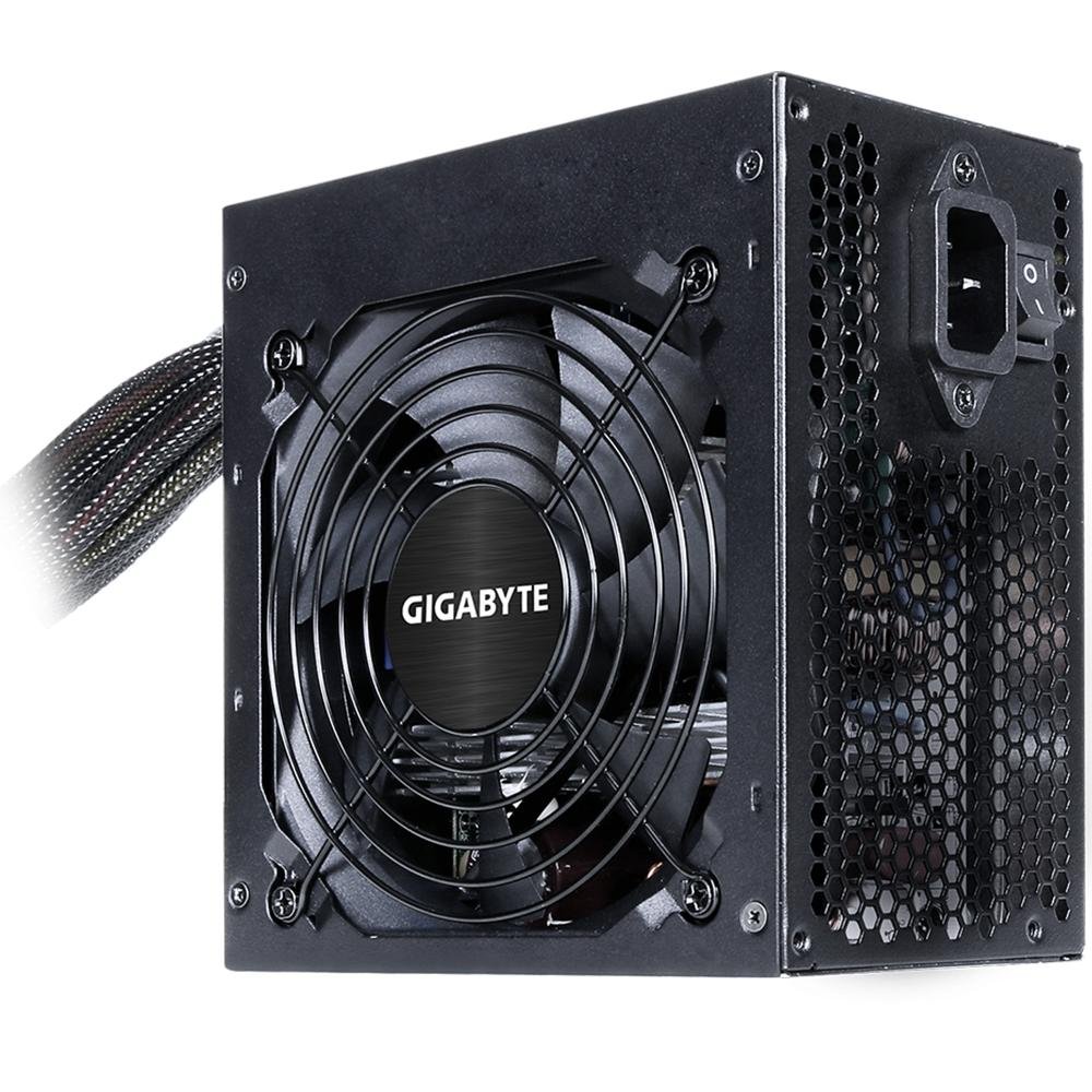 Fonte Gigabyte P650B, 650W, 80 Plus Bronze, PFC Ativo, Com Cabo, Preto - GP-P650B/BR Fonte Gigabyte P650B, 650W, 80 Plus Bronze, PFC Ativo, Com Cabo, Preto - GP-P650B/BR