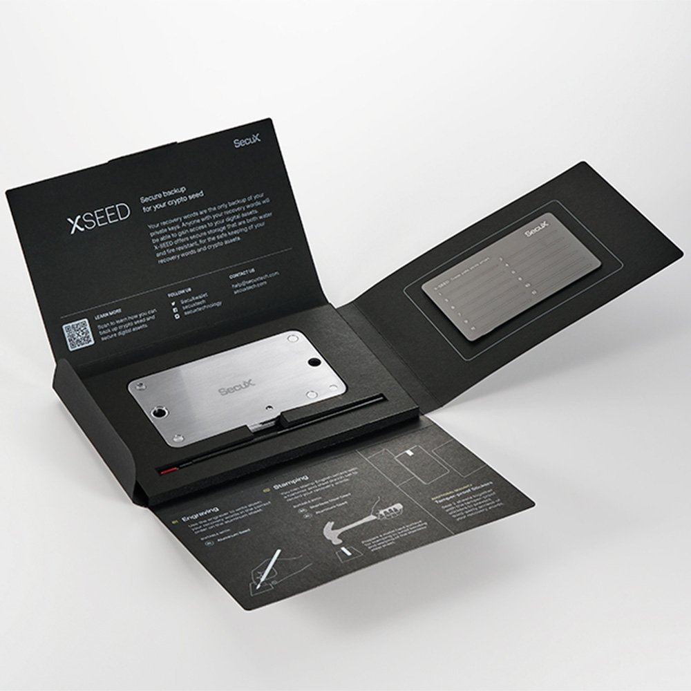 Imagem 8 de 15 do produto Placa de Recuperação SecuX X-SEED PRO, Alumínio Aeroespacial, Backup de 3x24 Palavras, Resistente a Fogo e Água, Prata - 98-100-000301