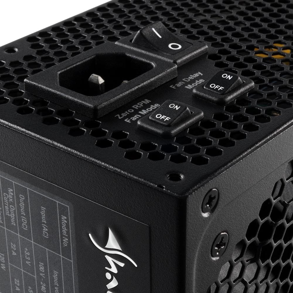 Fonte Sharkoon, 750W, 80 Plus Gold, Modular, PFC Ativo, Com Cabo, Preto - SilentStorm CoolZero Fonte Sharkoon, 750W, 80 Plus Gold, Modular, PFC Ativo, Com Cabo, Preto - SilentStorm CoolZero