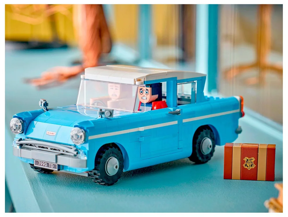 Imagem 2 de 7 do produto Lego Harry Potter Ford Anglia Voador Encantado 76470 868 Peças