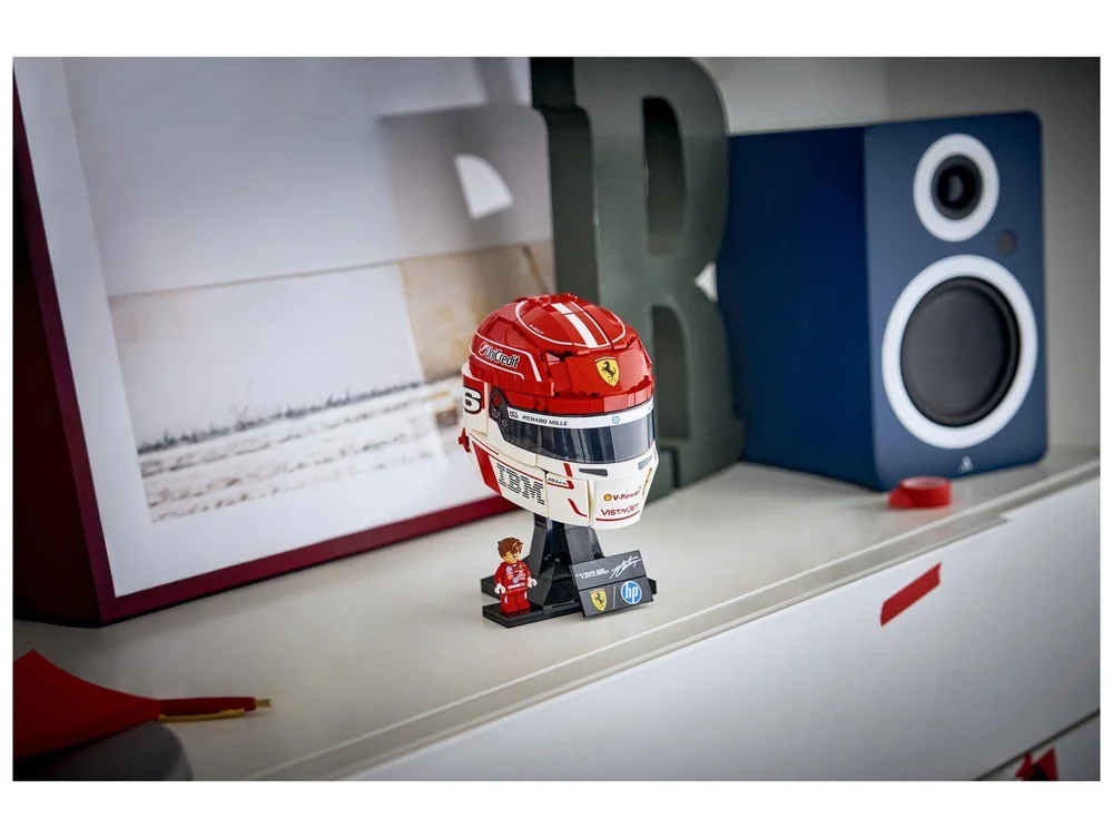LEGO Editions Capacete Scuderia Ferrari HP - view 4