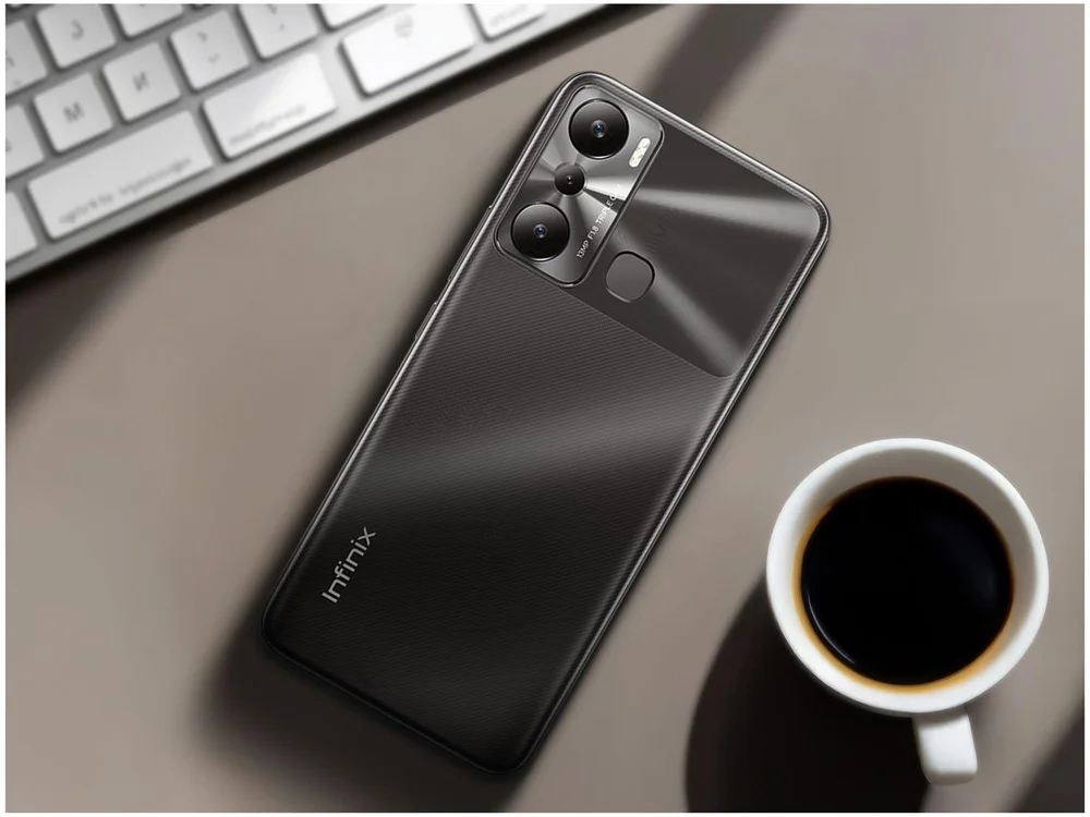 Smartphone Infinix Hot 20i, 4GB RAM, 128GB, Câmera Tripla, Tela 6,6 – Preto Smartphone Infinix Hot 20i, 4GB RAM, 128GB, Câmera Tripla, Tela 6,6 – Preto