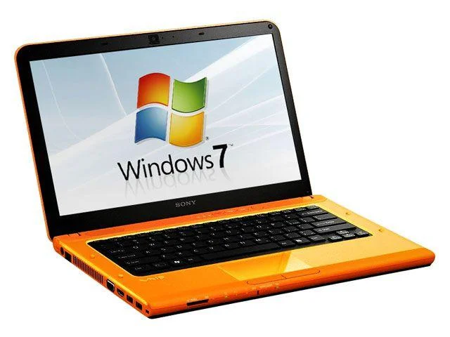 Notebook Sony VAIO Laranja c/ Intel Core i5