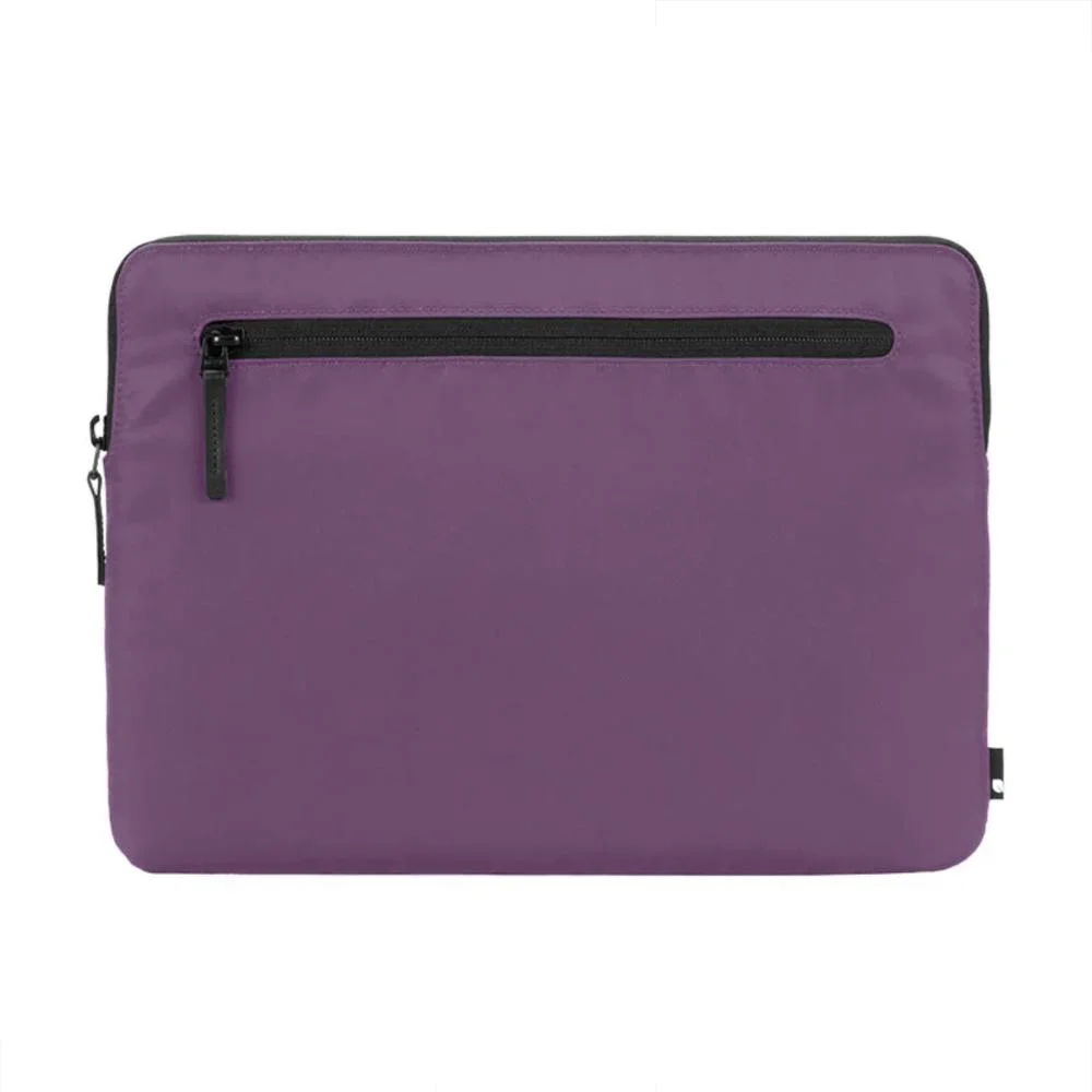 Capa Estojo Incase Sleeve Flight Macbook 15 Vinho Capa Estojo Incase Sleeve Flight Macbook 15 Vinho