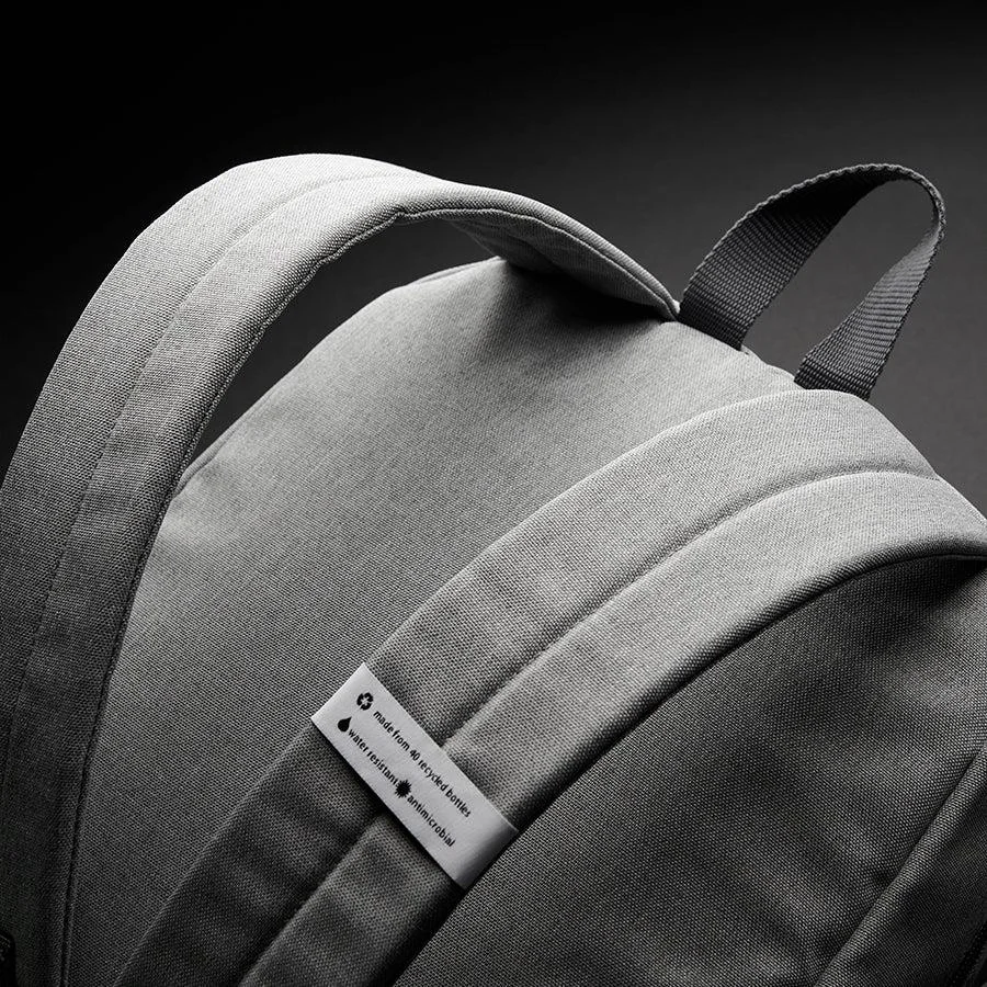 Imagem 2 de 5 do produto Mochila Solo Ny Cinza Para Notebook Até 15,6 Pol