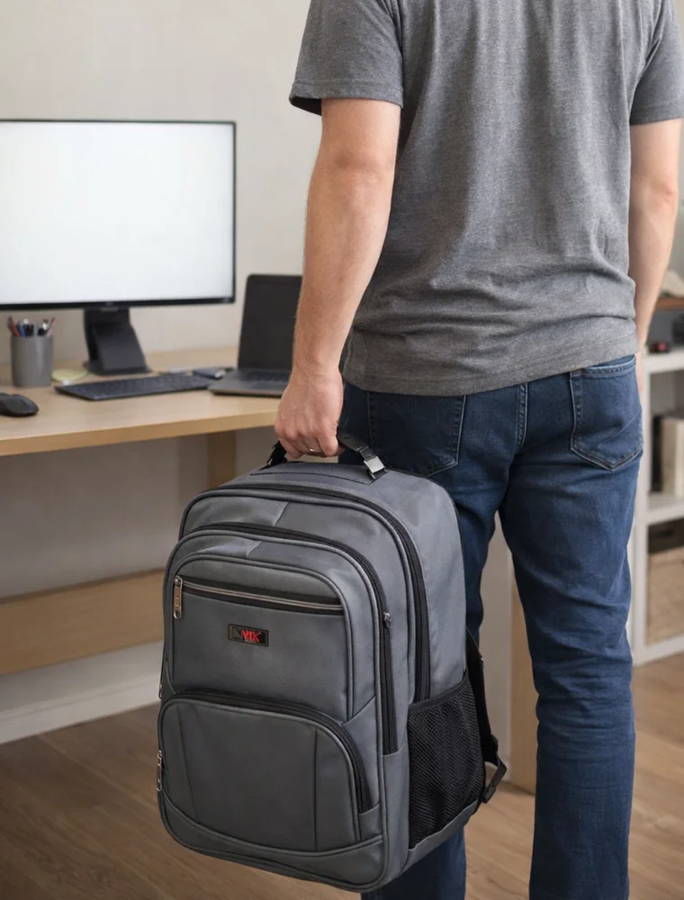 Imagem 4 de 5 do produto Mochila Executiva para Notebook 15,6” Republic Vix em Nylon 1680D 8734031 - Cinza