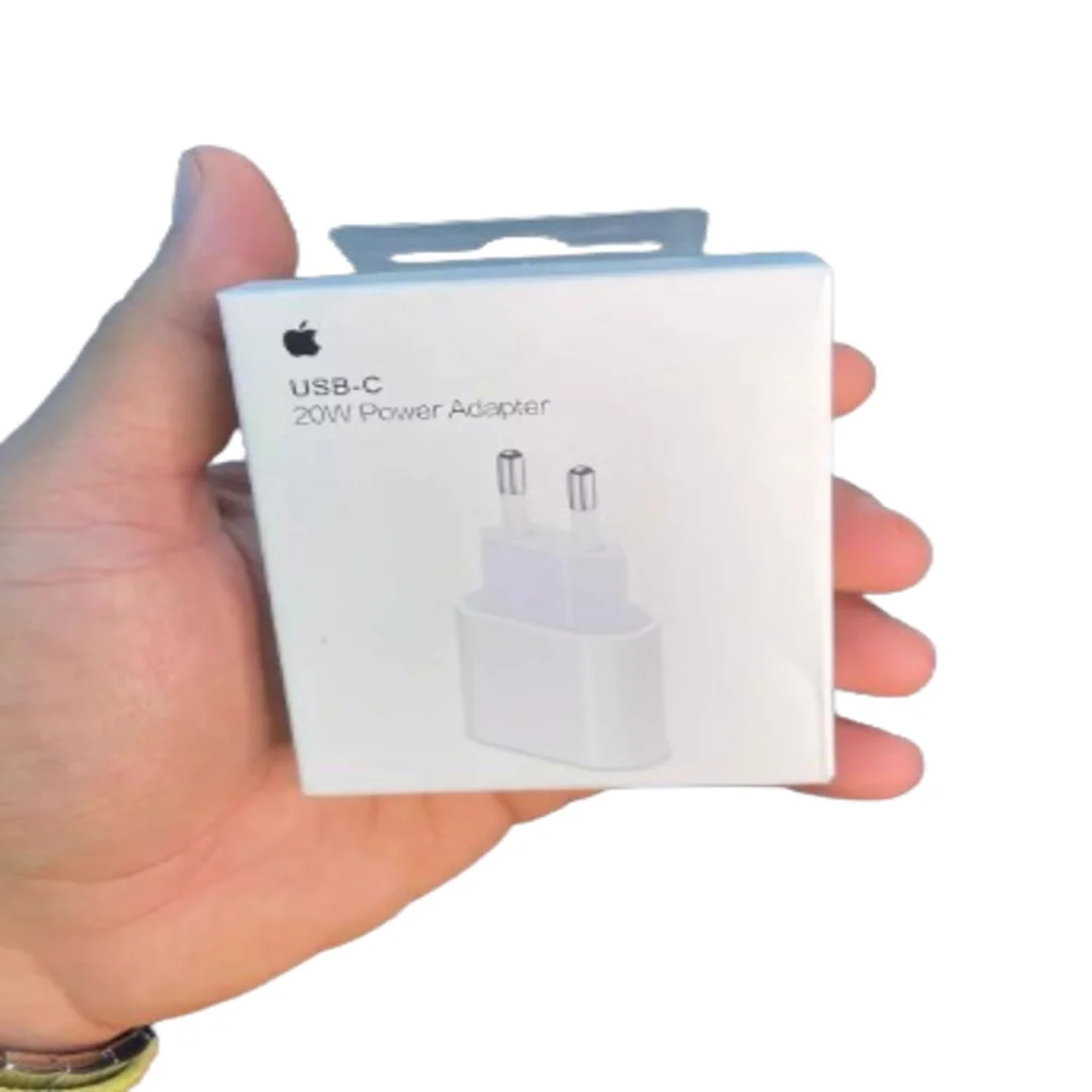 Imagem 3 de 5 do produto Fonte Carregador Turbo 20w Para Smartphone Tipo C